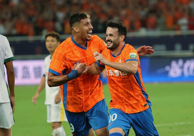 华体会入口-韩鹏太狠了!4-0不依不饶 国安输沪蓉是惨案预兆 徐云龙一针见血