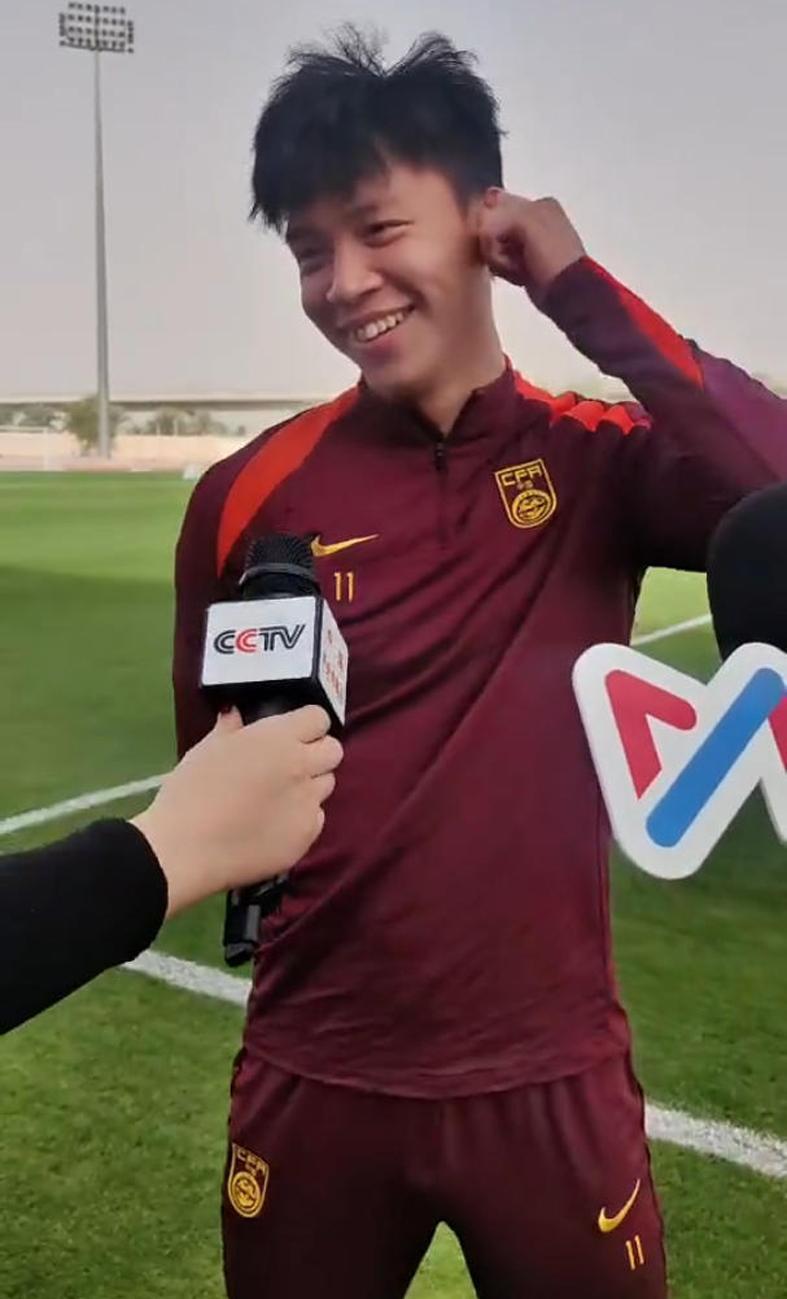 CCTV5直播中泰大战！小组第一抗韩 王钰栋：别飘 希望赢球成常态