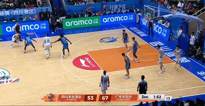 华体会官网-破案！胡明轩状态一好，徐杰却又摆烂原因找到，媒体人说出大实话