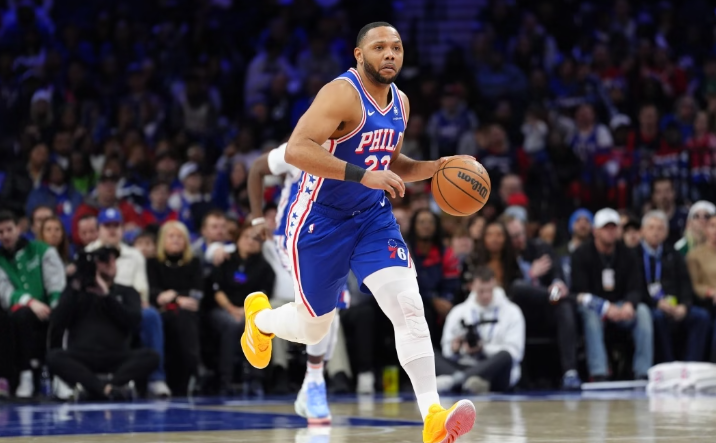 华体会官网-NBA一夜大地震！11笔交易达成，湖人压哨引援神射，快船2换5重建