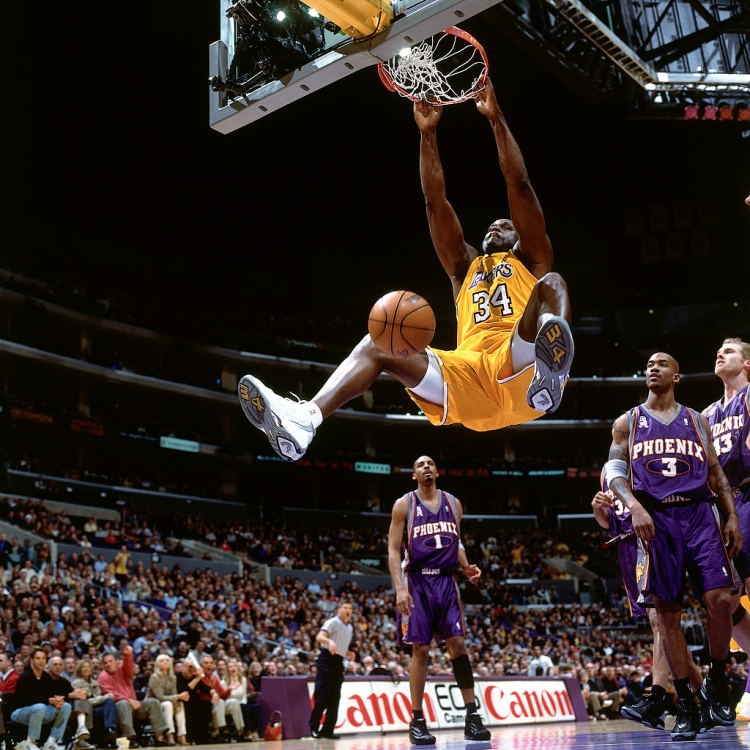 华体会体育-库里9000球里程碑仅第26！现役6人上榜 老詹独占鳌头冲16000大关